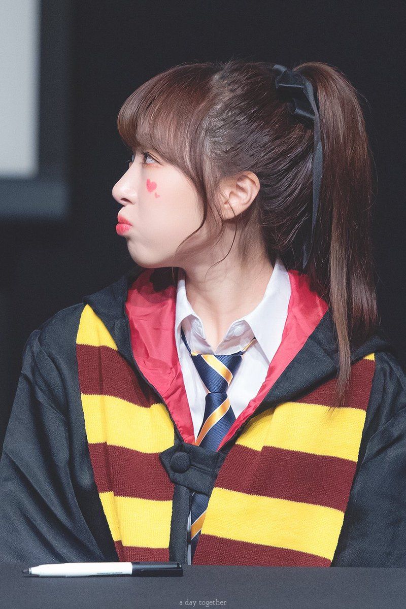 우주소녀 수빈 인스타그램 사진 몸매 얼굴 화보 움짤 트위터 고화질 우주소녀 수빈 인스타그램 사진 몸매 얼굴 화보 움짤 트위터 고화질