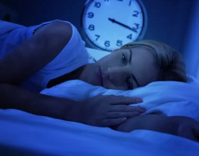 불면증 해결하려면 치료에 좋은 음식 방법 정리