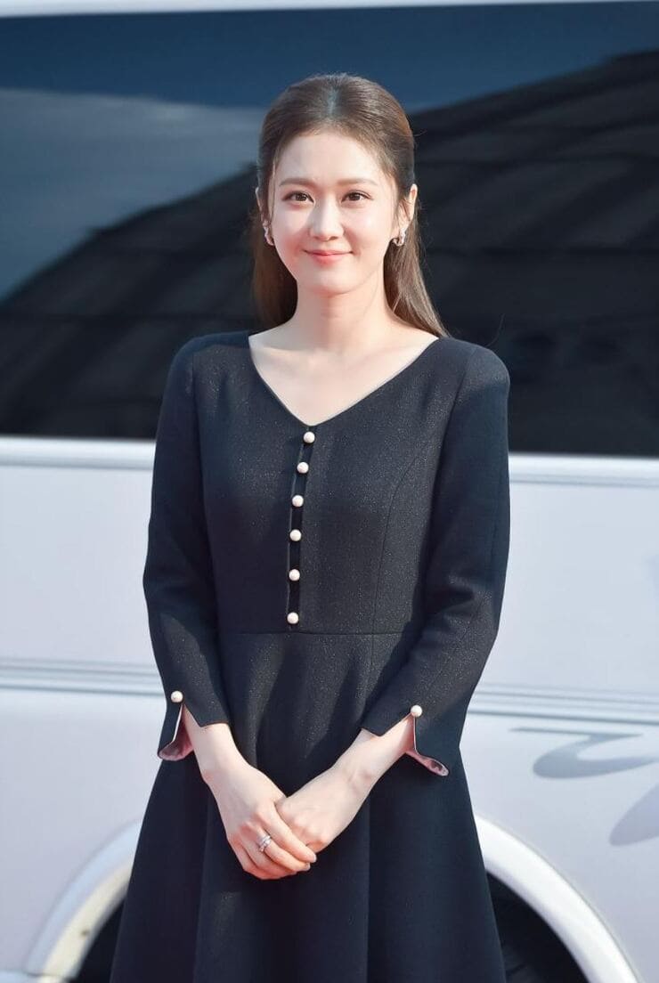 배우-겸-가수-장나라