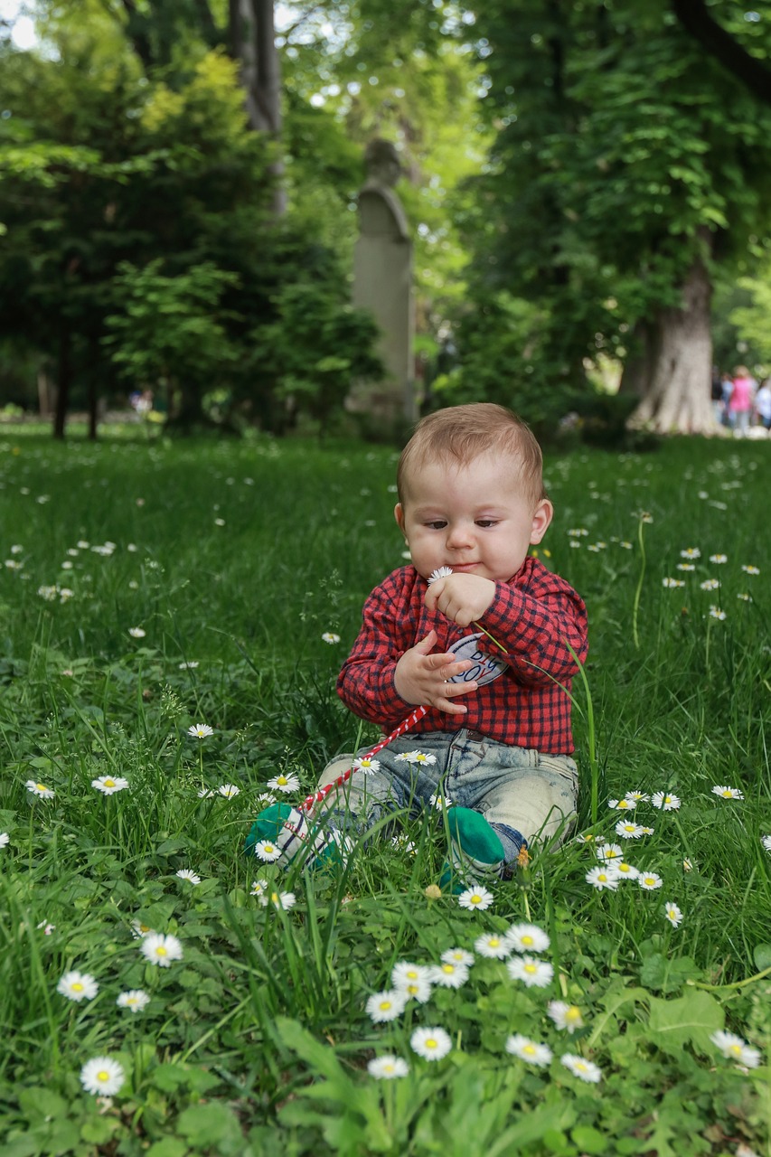 아기랑 바닷가 놀이 사진