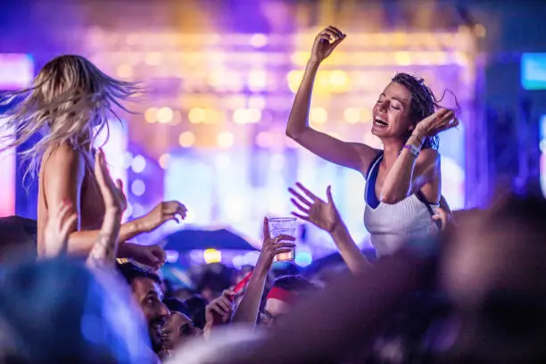 K팝 엔터산업 관련주