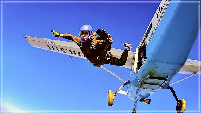 생방송투데이 윙슈트(Wingsuit) 비행하며 뭉쳐서 논다 소개 방송