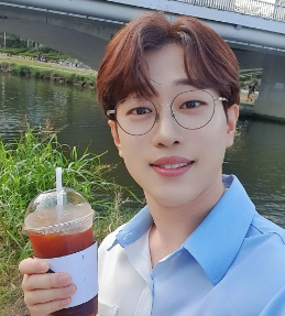 안성훈 셀카