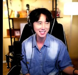 환해 가수 데뷔 및 활동