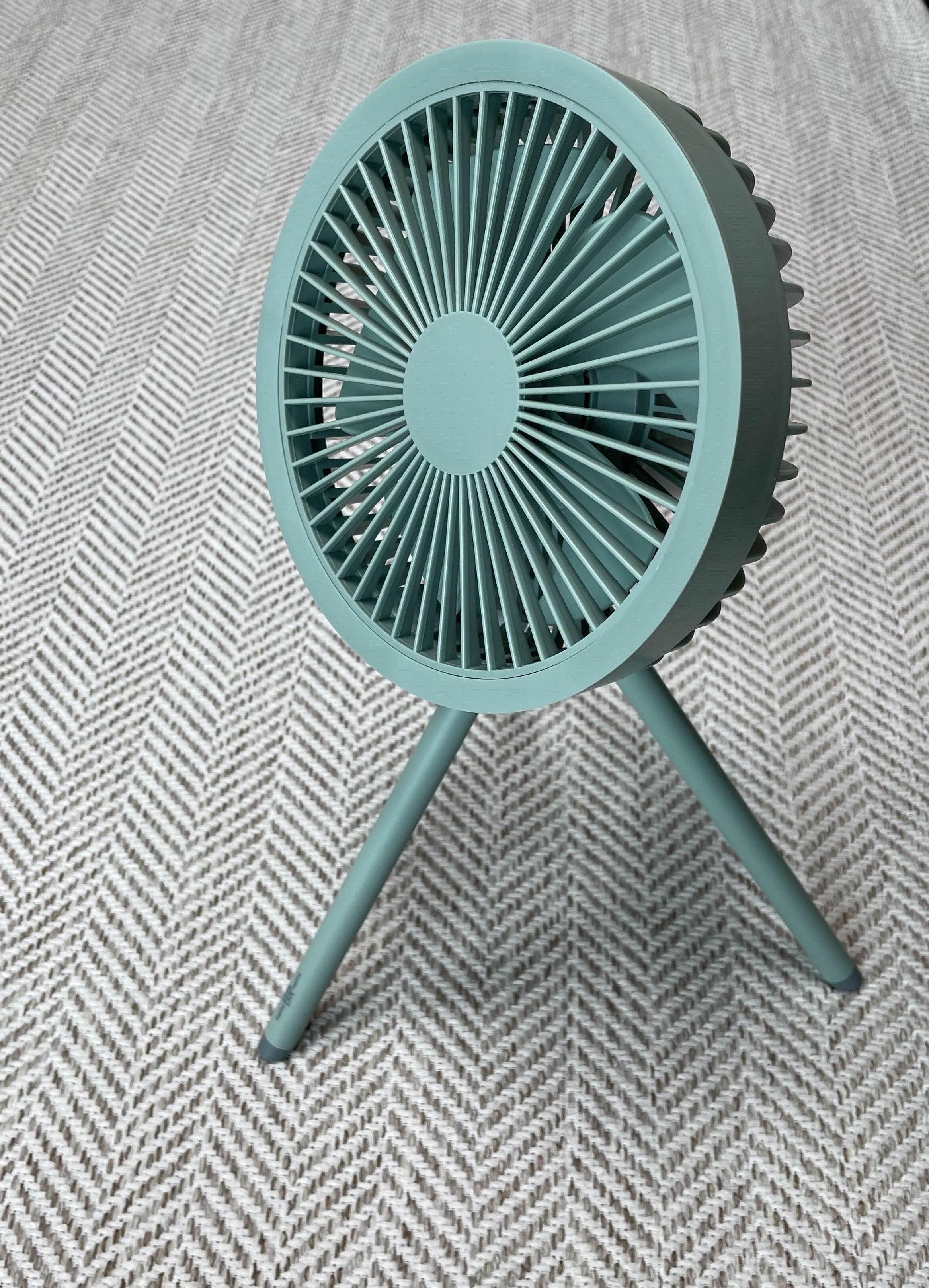 캠핑용 선풍기 트라이팟