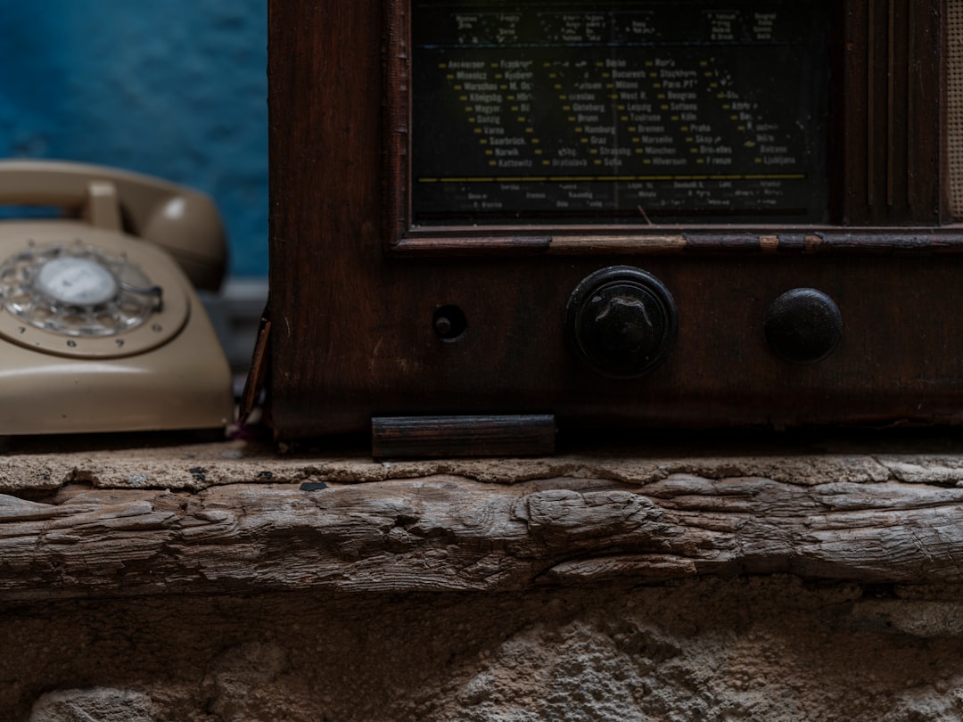 'Broadcast'