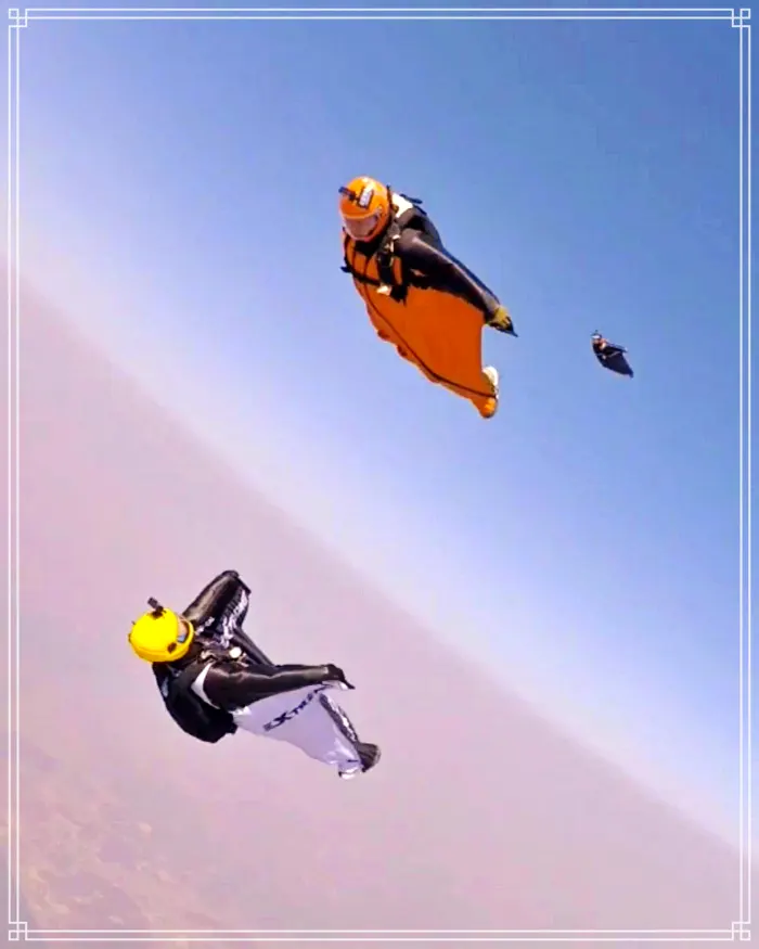 생방송투데이 윙슈트(Wingsuit) 비행하며 뭉쳐서 논다 소개 방송