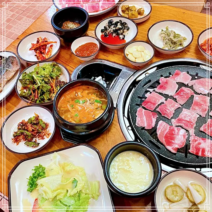 시흥 물왕저수지 맛집 삼겹살 쌈밥정식, 된장찌개, 고등어 구이