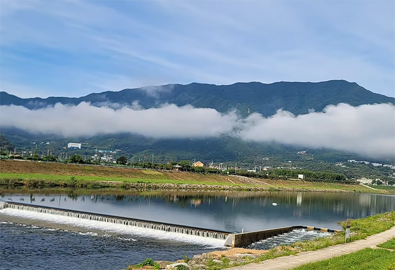 산청군파크골프장 (시천파크골프장, 산청군 덕산구장)
경상남도 산청군 시천면 사리 900-48