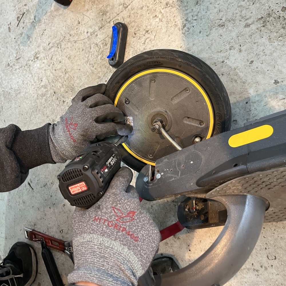 수원 전동킥보드 수리 - 나인봇 맥스 G30 타이어 교체