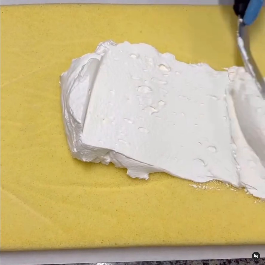 성심당 망고롤 만드는 과정