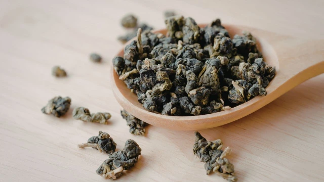 완성된 덖은 연잎