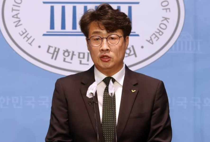 김윤기 정치활동