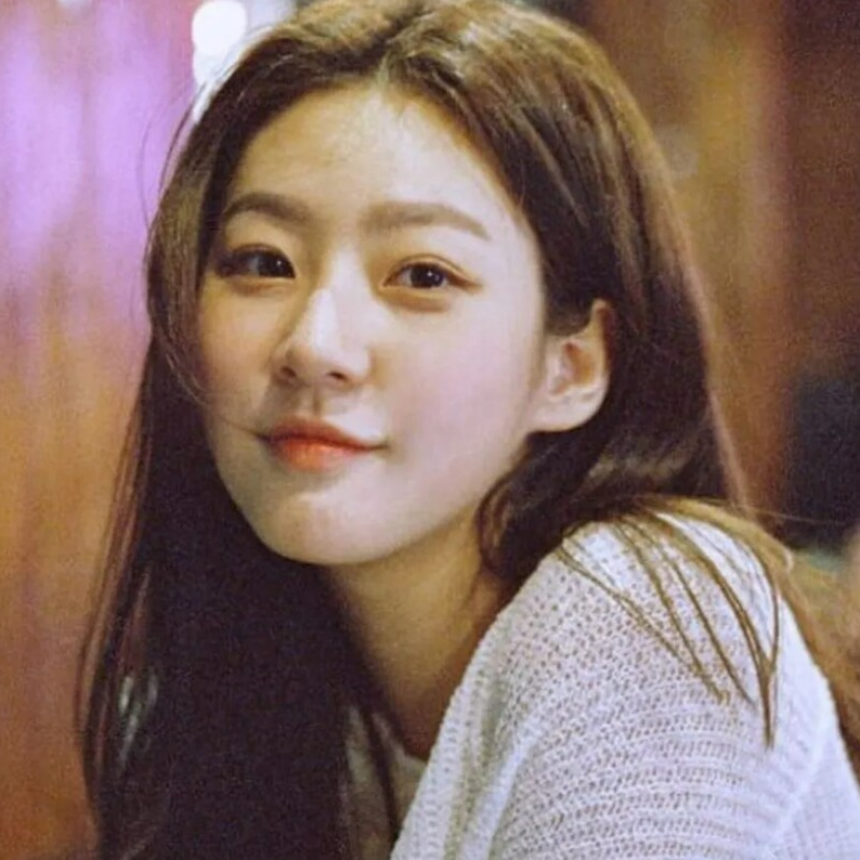 김수현·김새론, 열애설부터 충격적인 비보까지 - 사실과 루머 총정리