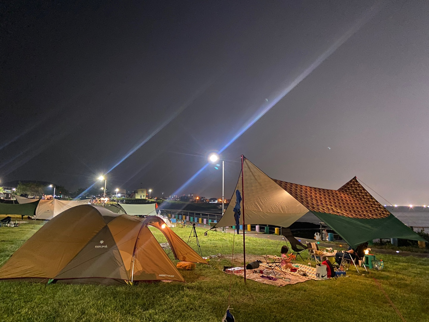 김녕해수욕장 캠핑 야경