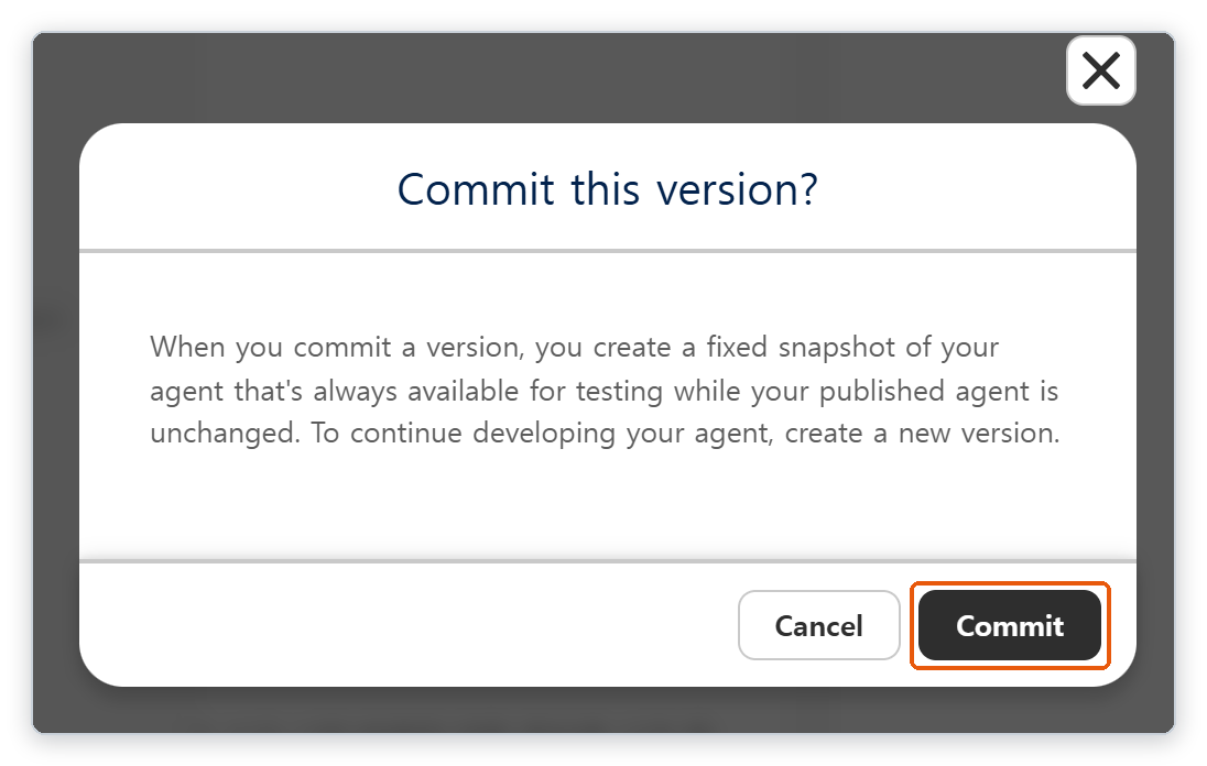 Commit Version 확인 창에서 Commit 단추가 강조되어 있다