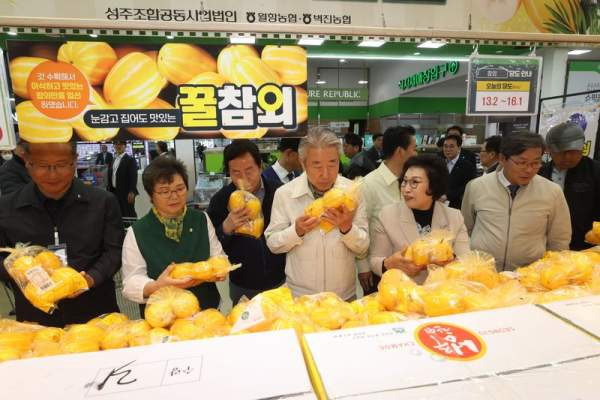 농협 하나로마트 가정의 달 60% 할인 행사 총정리: 한우&middot;과일 최대 반값 찬스!