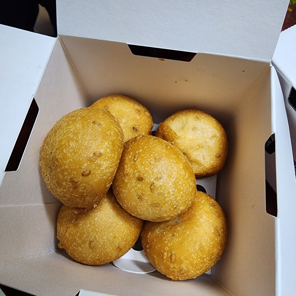 교촌치킨-경주충효점