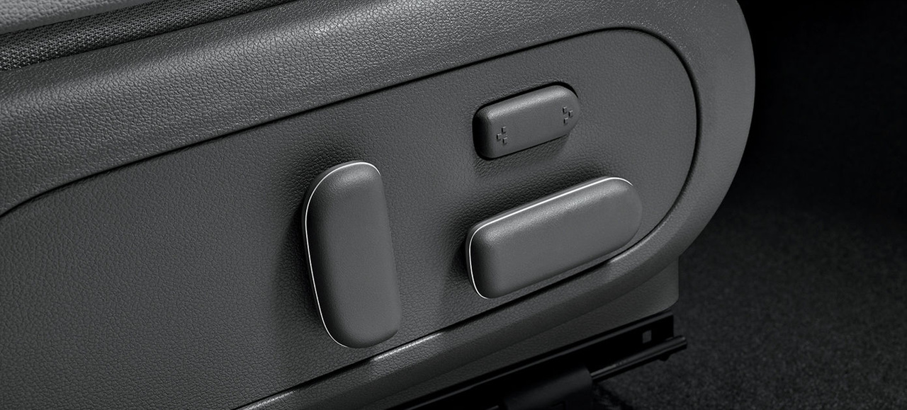 2024년형 코나EV 운전석 시트 모션 버튼