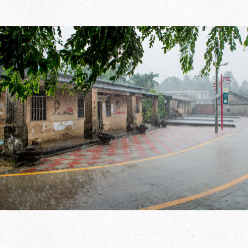 지하차도 침수 위험 경고 표지판