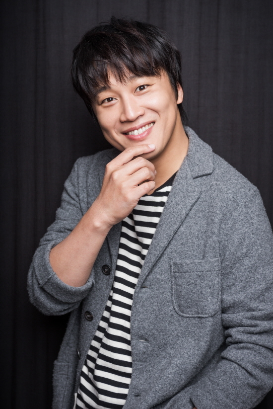 차태현 프로필 나이 키 리즈 결혼 부인 화보 드라마 영화 과거 최석은 와이프 가족