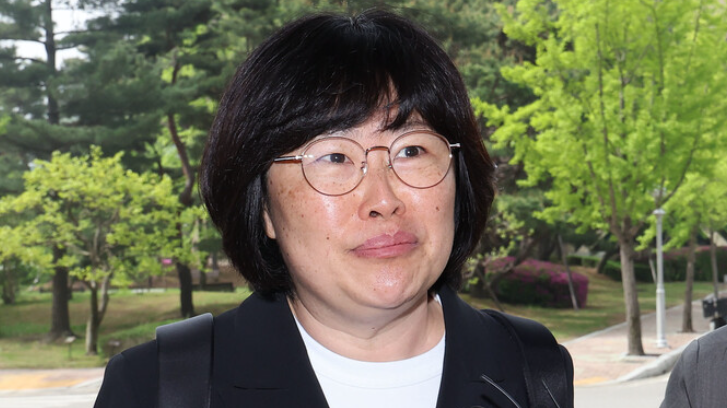 유재은 법무관리관 특검 소환