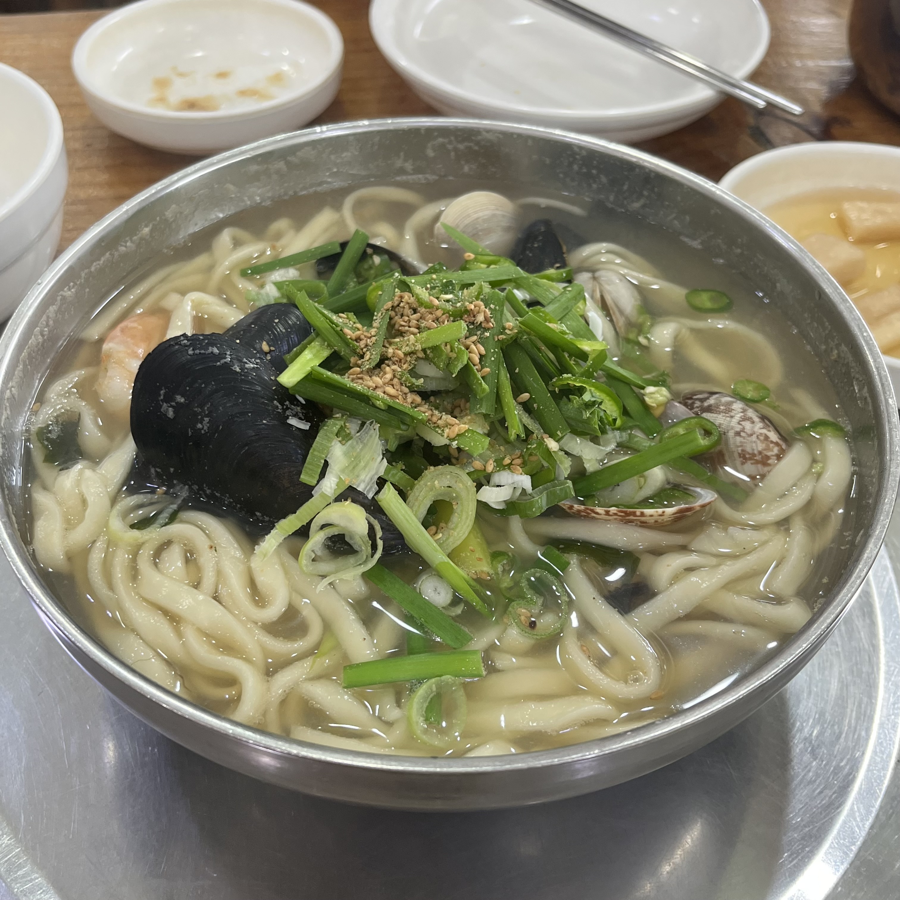 해물듬뿍칼국수 메뉴사진