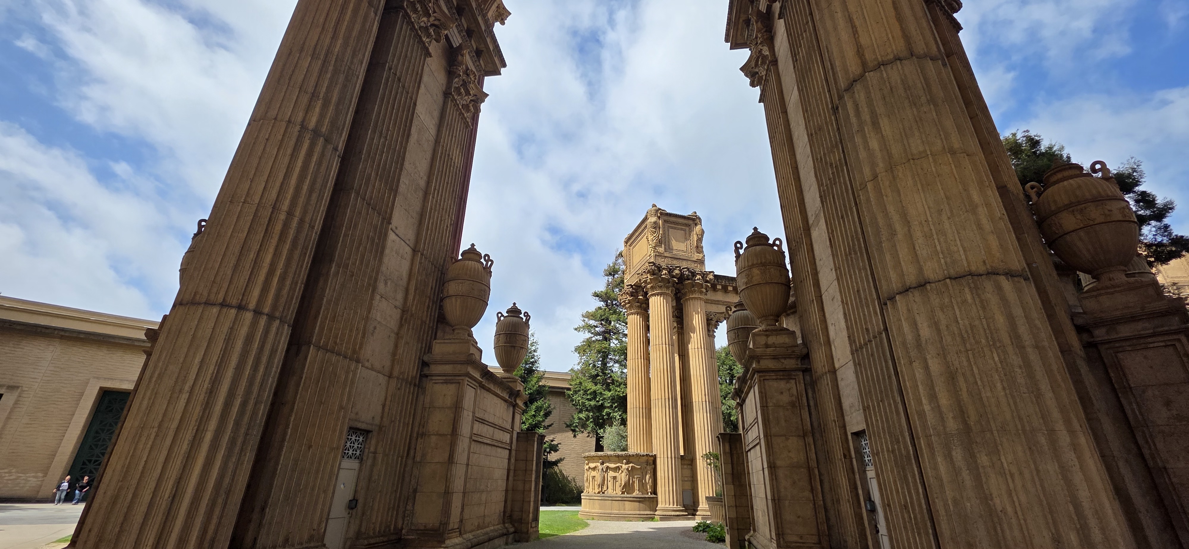 Palace of Fine Arts 또 다른 기둥 