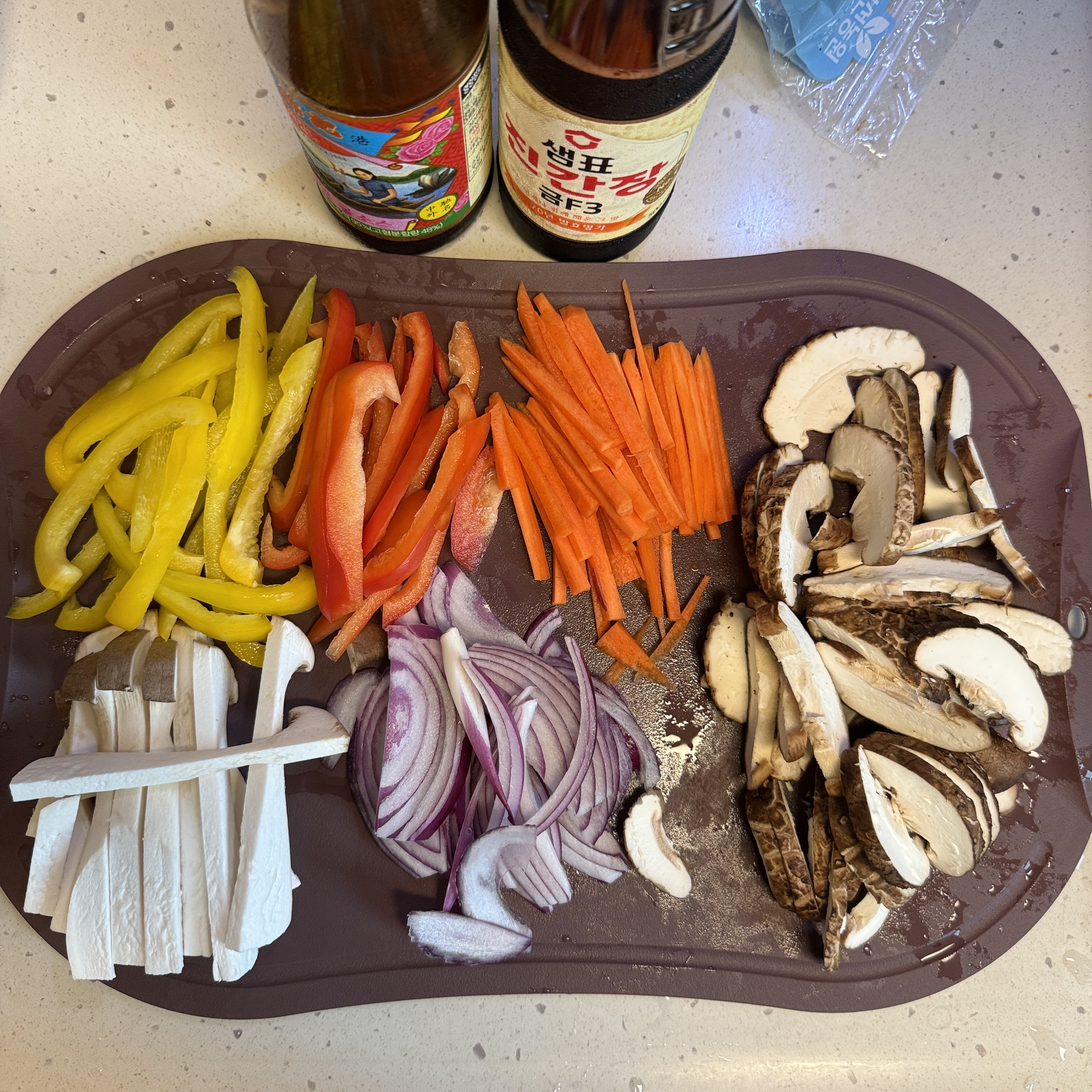 표고버섯 파프리카 볶음 레시피