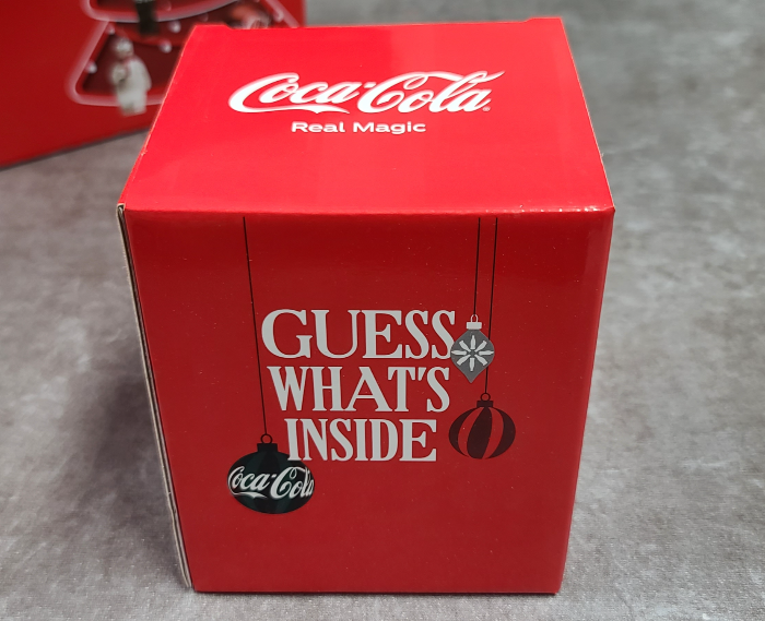 코카콜라 크리스마스 이벤트 한정판 오너먼트 기획팩 코크플레이 연말파티 GUESS WHAT'S INSIDE