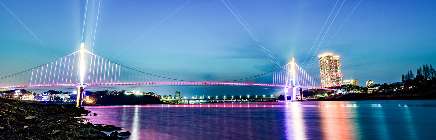 여주 남한강 출렁다리 미디어 파사드 야경 명소