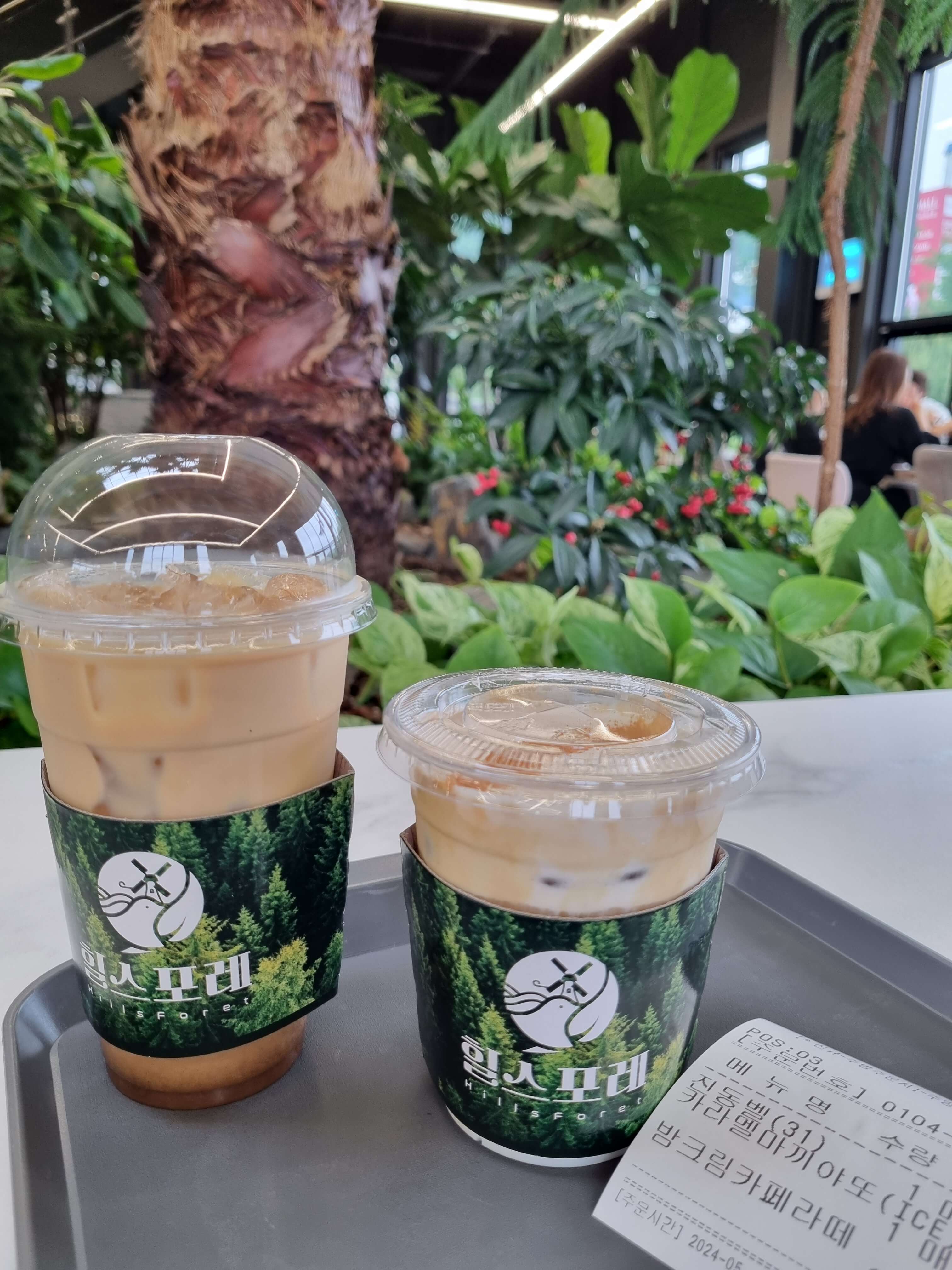 힐스포레카페 커피