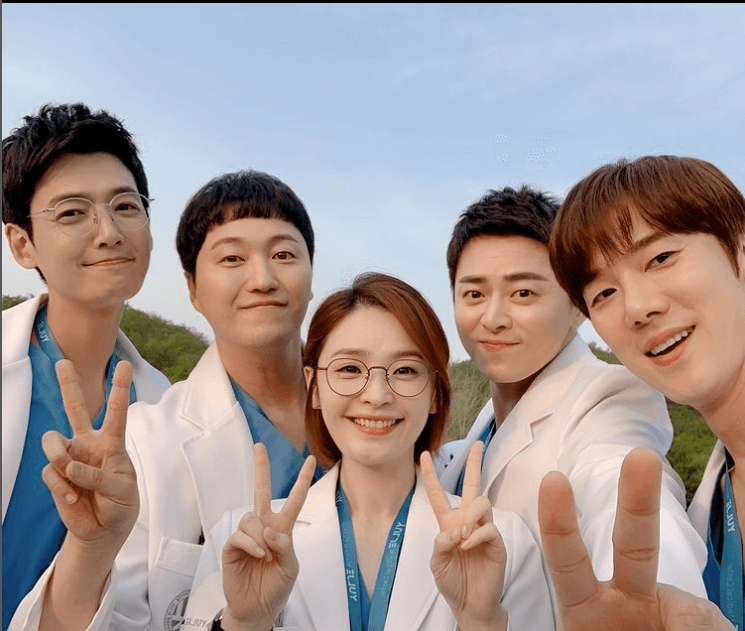 슬기로운의사생활_전미도