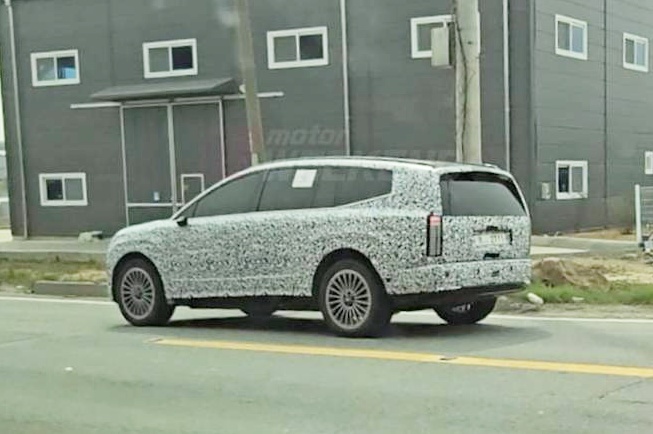 현대차-아이오닉-9-스파이샷