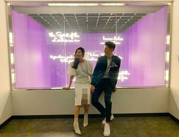 가수 팀 부인 김보라