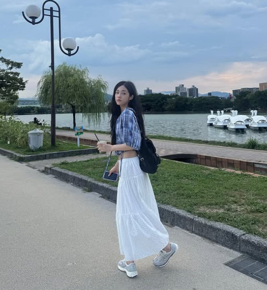 노윤서 워터밤 사복 패션
