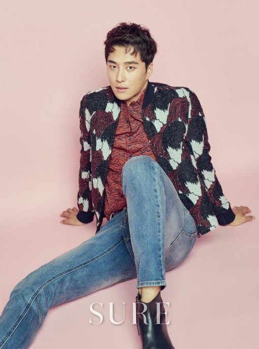 민우혁 나이 프로필 키 야구 인스타 결혼 부인 이세미 근육 과거 뮤지컬 화보 드라마 영화