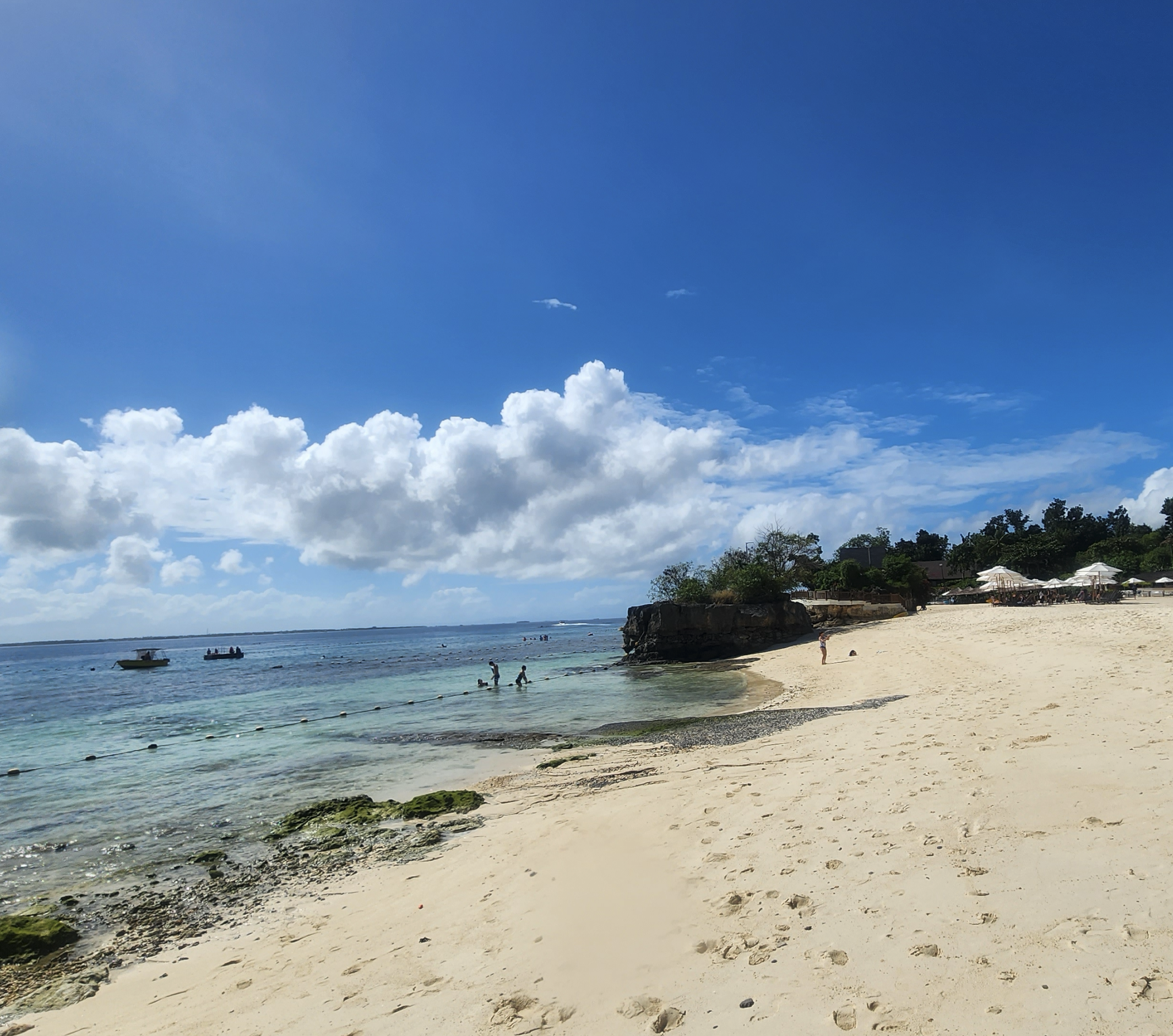 샹그릴라리조트해변모습