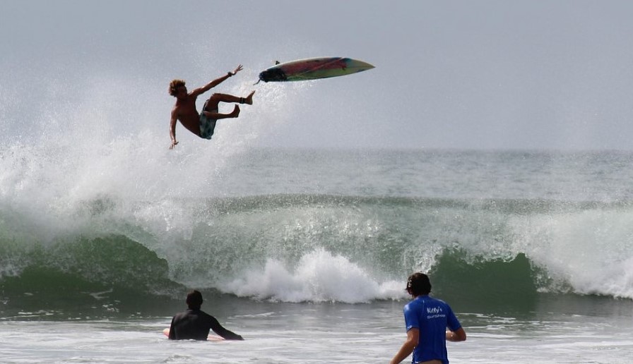 서핑과 스포츠 피싱의 천국 타마린도