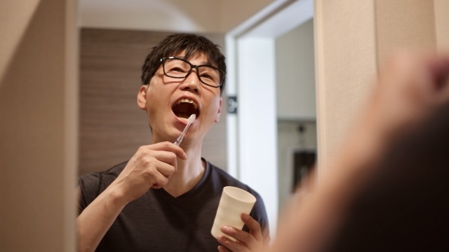 칫솔질-구강관리중