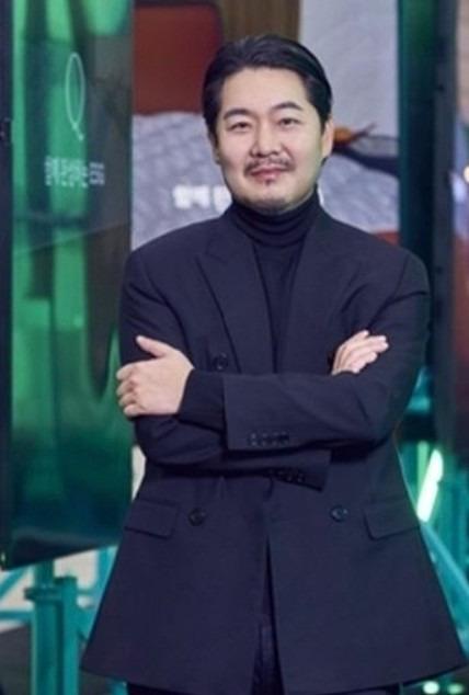 김성준 시몬스 부사장 프로필