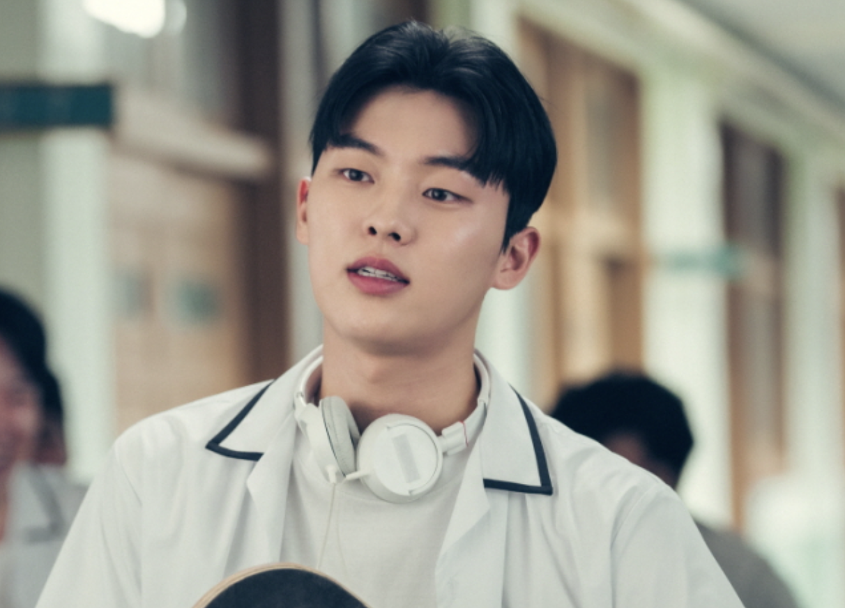최현욱