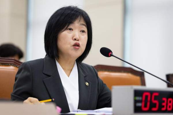 홍소영 병무청장 프로필 총정리｜나이&middot;고향 수원&middot;고려대 학력&middot;남편&middot;두 딸&middot;연봉 1억 5천만원&middot;재산 16억&middot;경력