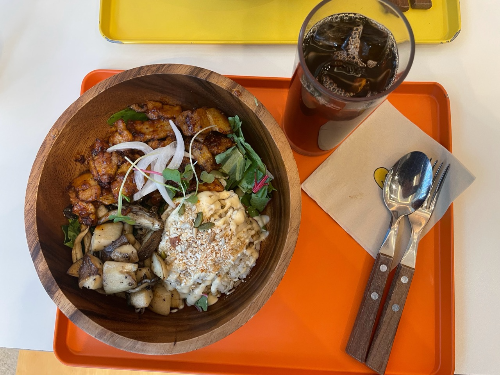 매운 삼겹살 샐러드 덮밥, 싱싱 샐러드(다산점)