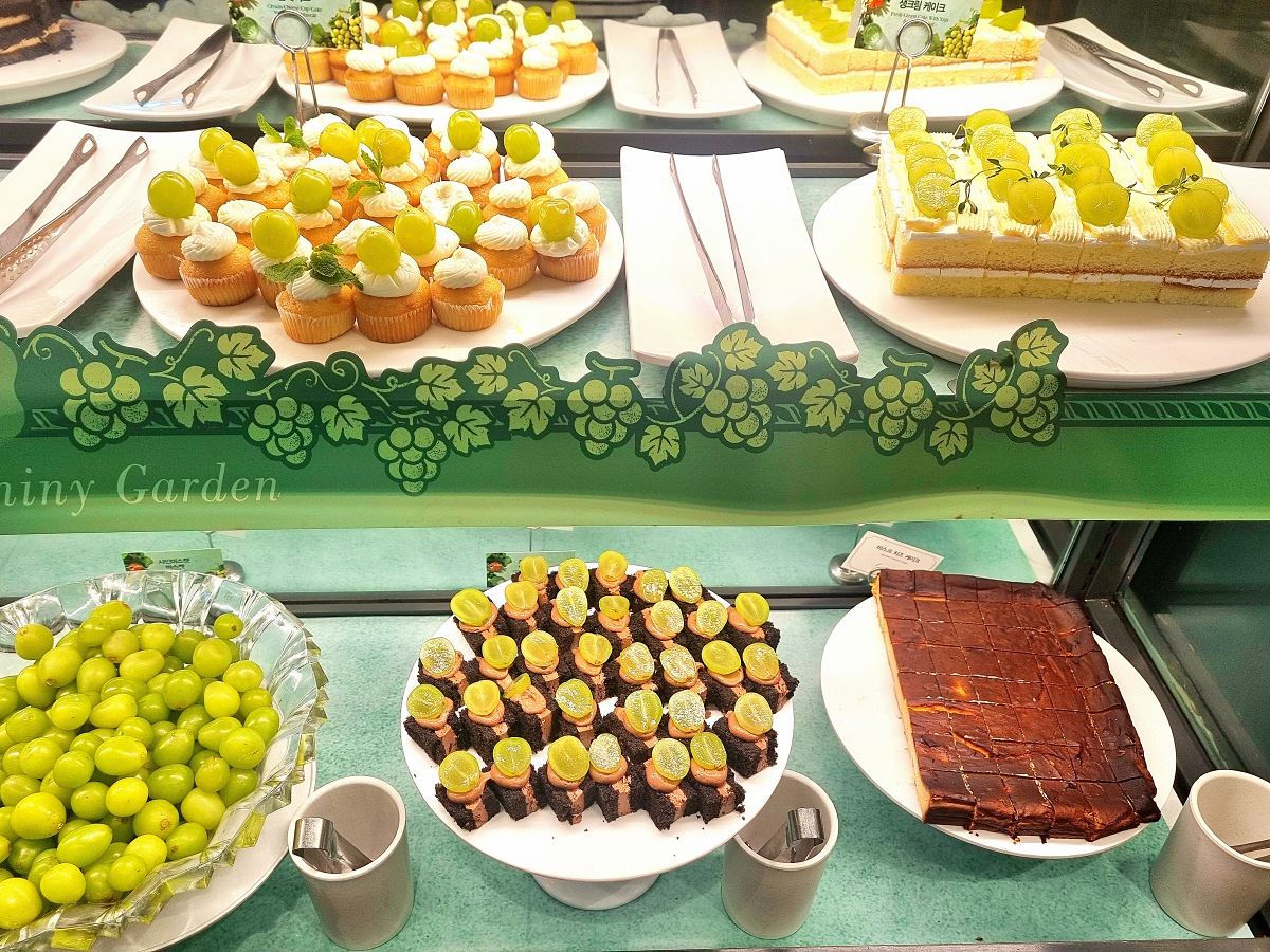 서울 롯데몰&amp;#44; 롯데백화점 김포공항점: 2024 크리스마스 대형 트리&amp;#44; 애슐리퀸즈 예약&amp;#44; 무료 주차 방법