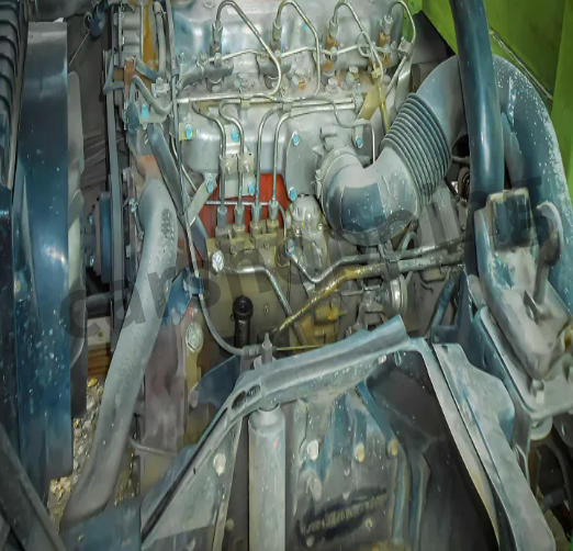 자동차 엔진룸 기름때 제거방법