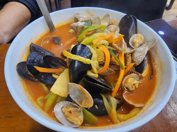 생생정보 장사의 신 들깨칼국수 음식점 위치