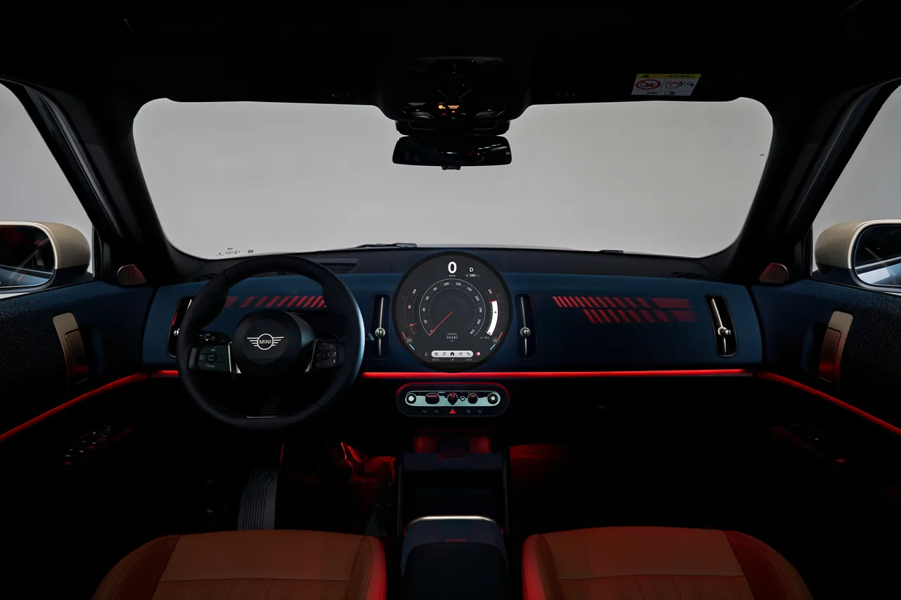 미니 컨트리맨 E 차량 정보 이미지