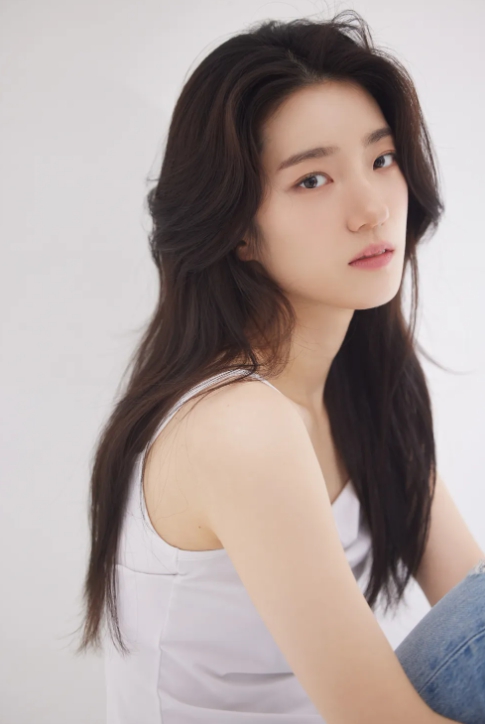강채영