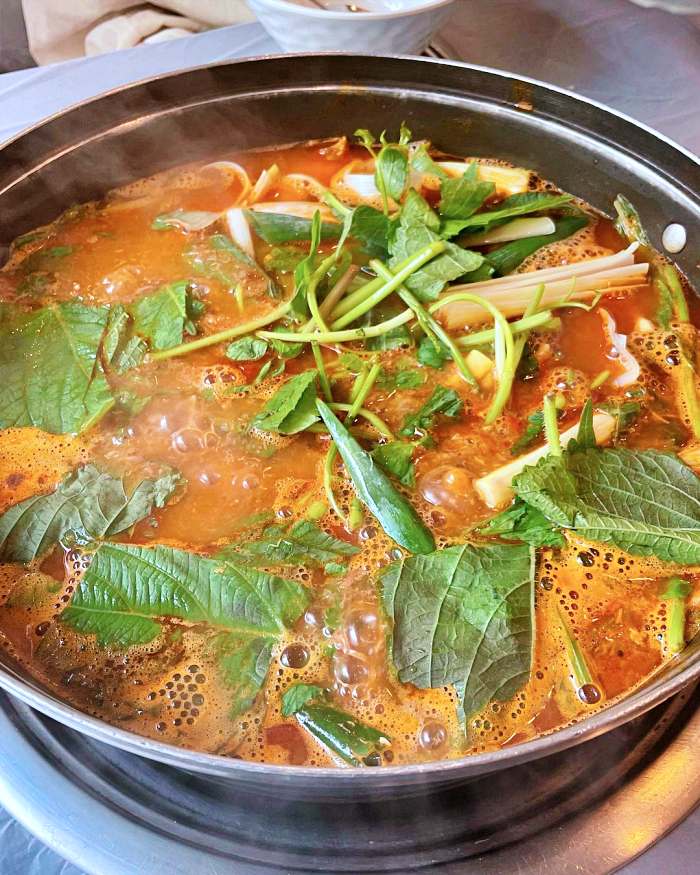 생생정보마당 화성 봉담 메기 빠가사리 참게 민물 매운탕 맛집